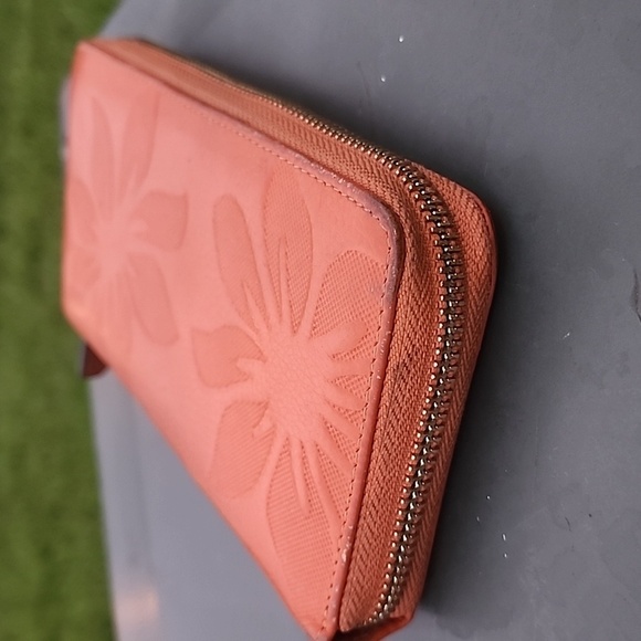 Bostanten Orange Leather Floral Embossed Wallet Wristlet - Picture 7 of 13